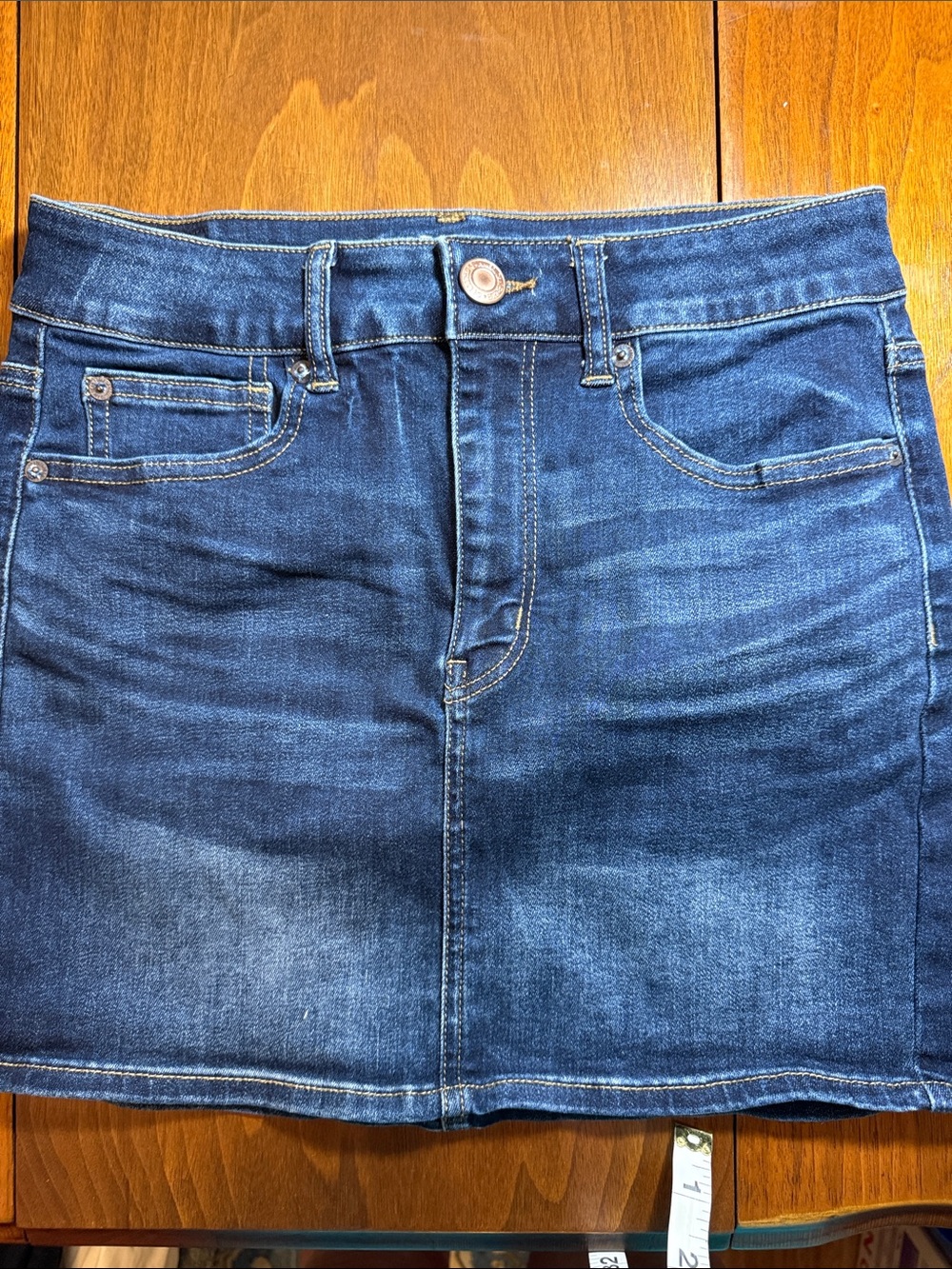 American Eagle High Rise Mini Size 6